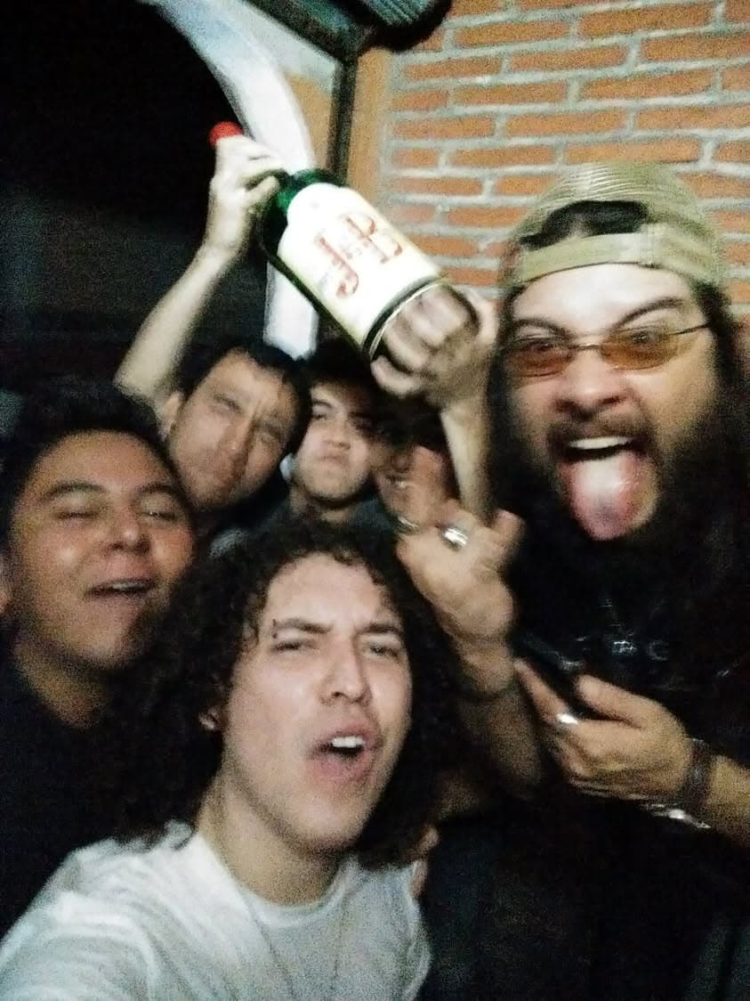 463603242_8457938444242914_5835563937024555413_n_816330735070428 community