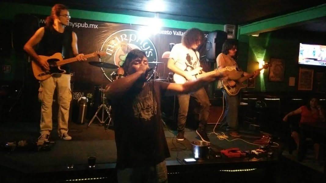 463632850_8457937660909659_7311092053192670518_n_816329708403864 community