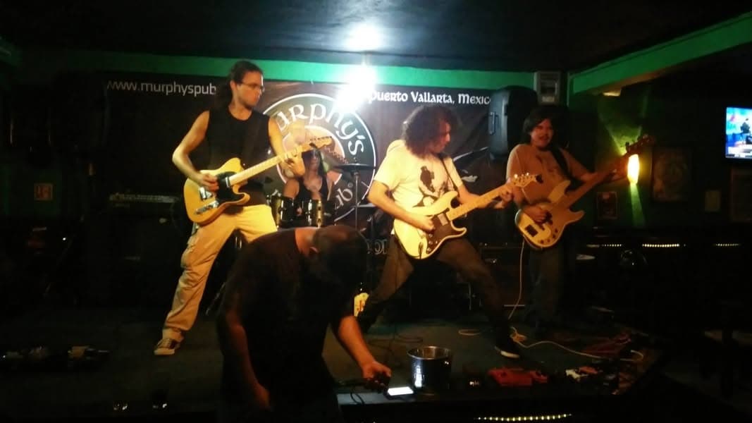 463751647_8457937654242993_1746978789573312550_n_816329728403862 community