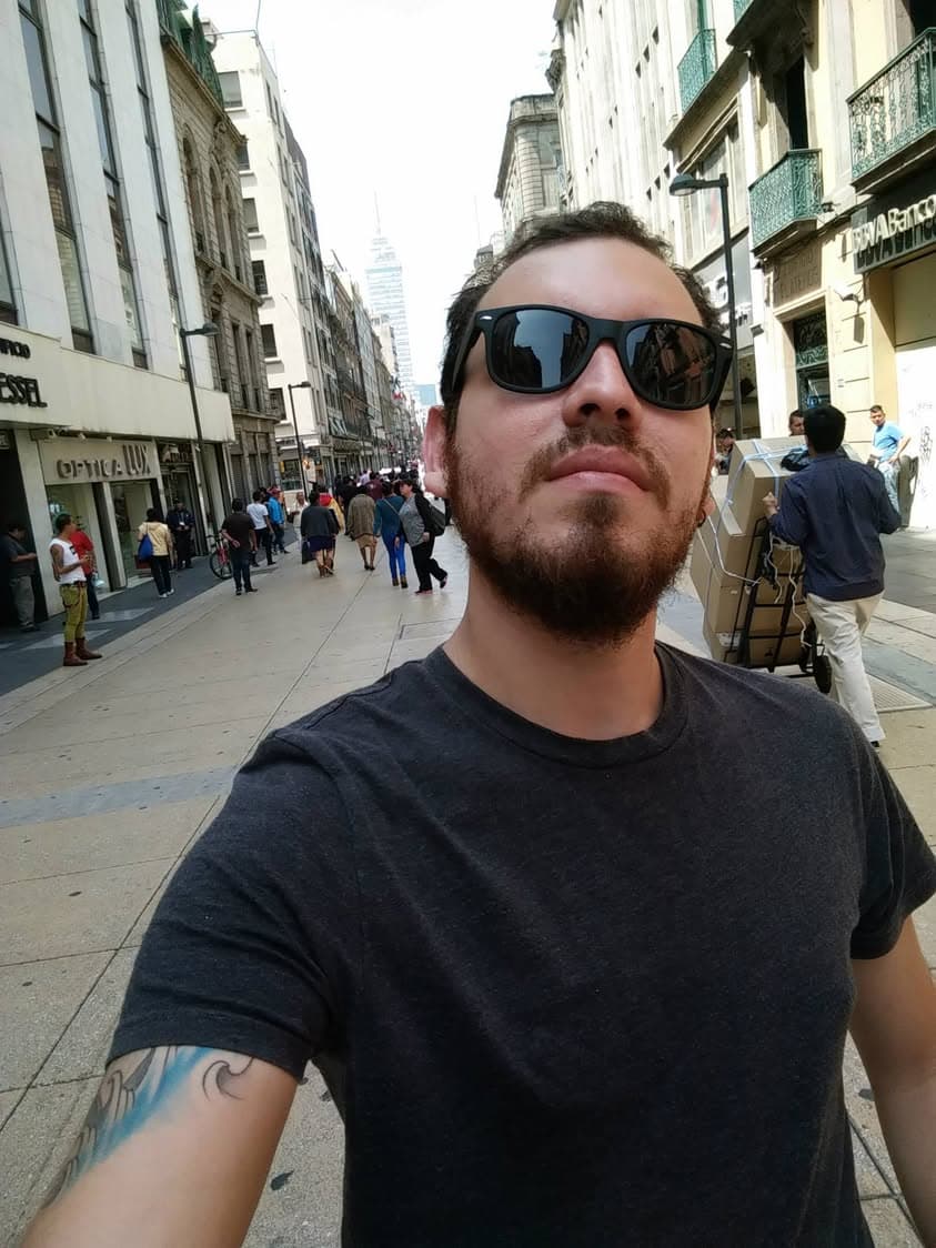 464182862_8474344969268928_1777398038892430006_n_895546293815538 community