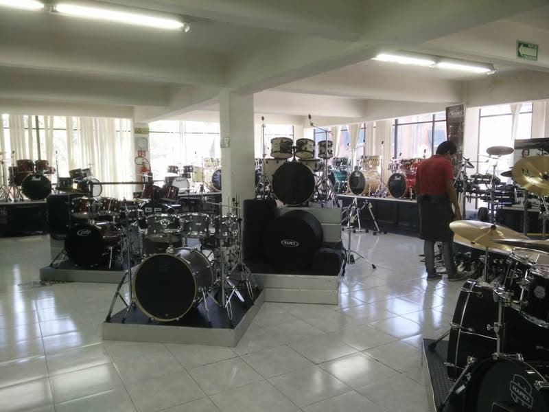 464192793_8474345642602194_3181831935849368841_n_895546840482150 community