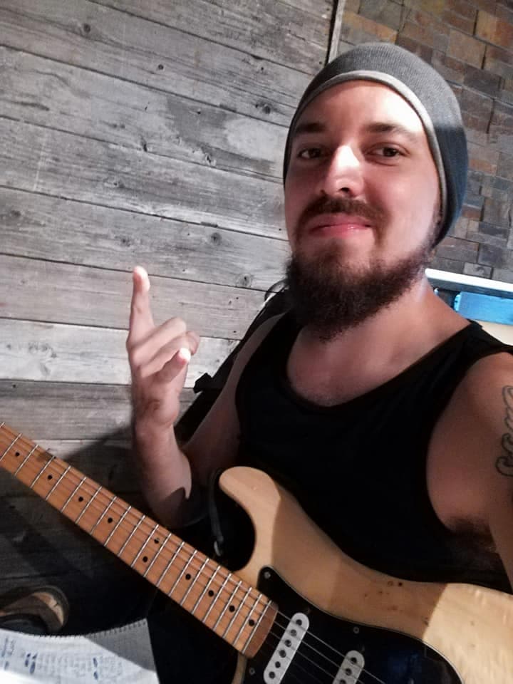 65901144_2241912145845606_5244592094223269888_n_2241912142512273 community