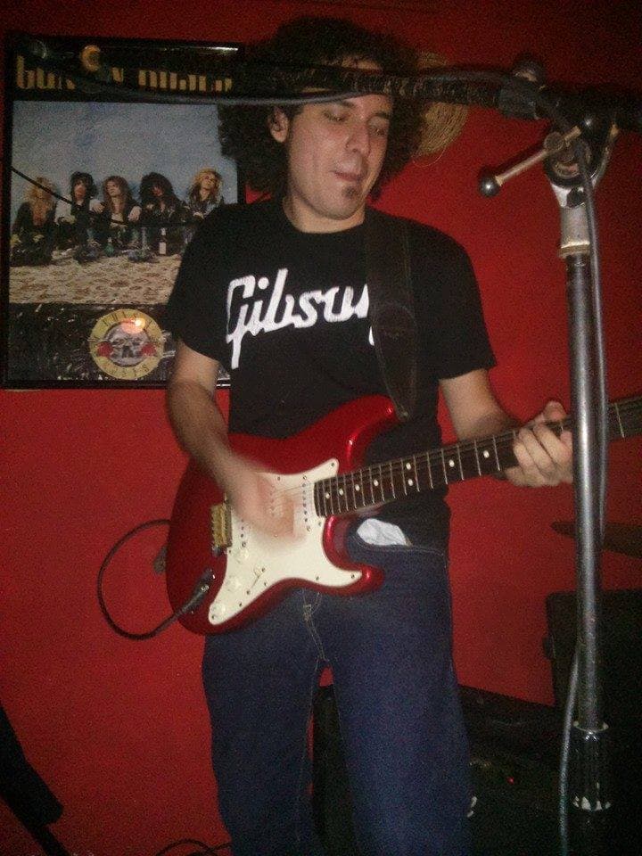 playing_charly_guitar_from_tequila_rush_at_la_ingrata trajectory